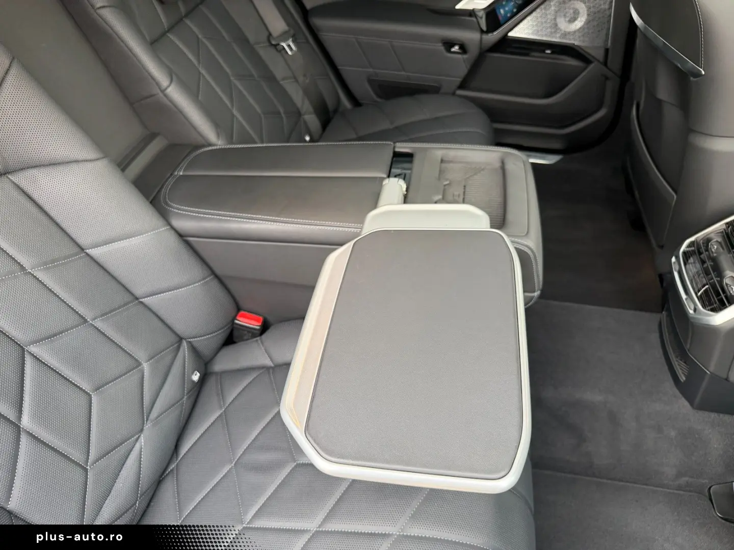 BMW i7 xDrive 60 M Sport Pro Fond Entert NP 211.500€