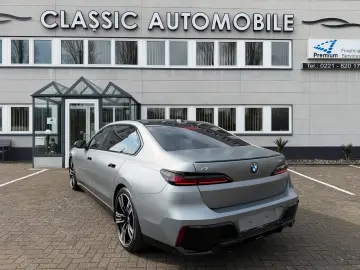 BMW i7 xDrive 60 M Sport Pro Fond Entert NP 211.500€