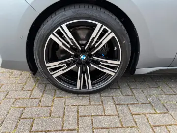 BMW i7 xDrive 60 M Sport Pro Fond Entert NP 211.500€