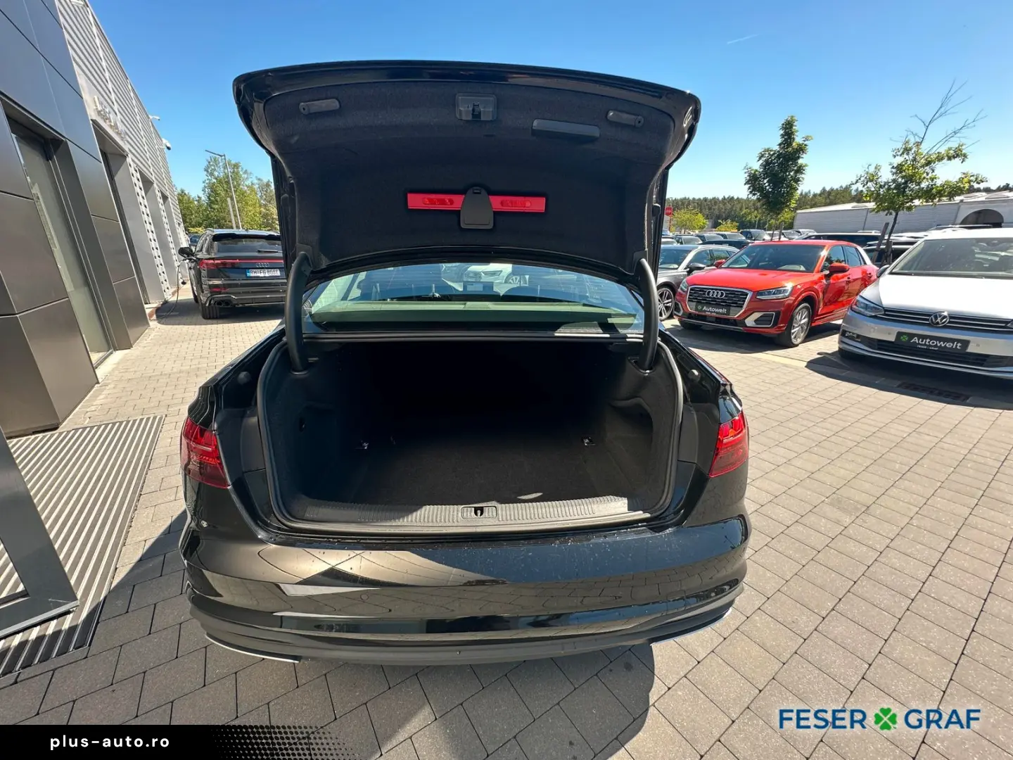 AUDI A4 35 TFSI S tronic NAVI LED SHZ PDC