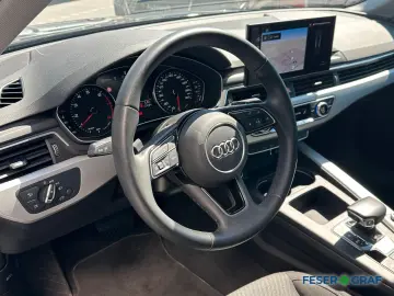 AUDI A4 35 TFSI S tronic NAVI LED SHZ PDC