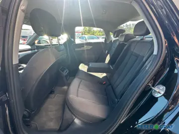 AUDI A4 35 TFSI S tronic NAVI LED SHZ PDC