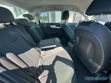 AUDI A4 35 TFSI S tronic NAVI LED SHZ PDC