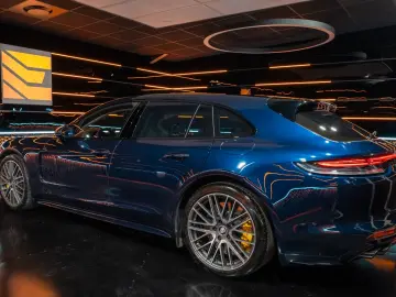 PORSCHE Panamera Sport Turismo Turbo S E-Hybrid