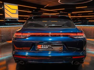 PORSCHE Panamera Sport Turismo Turbo S E-Hybrid