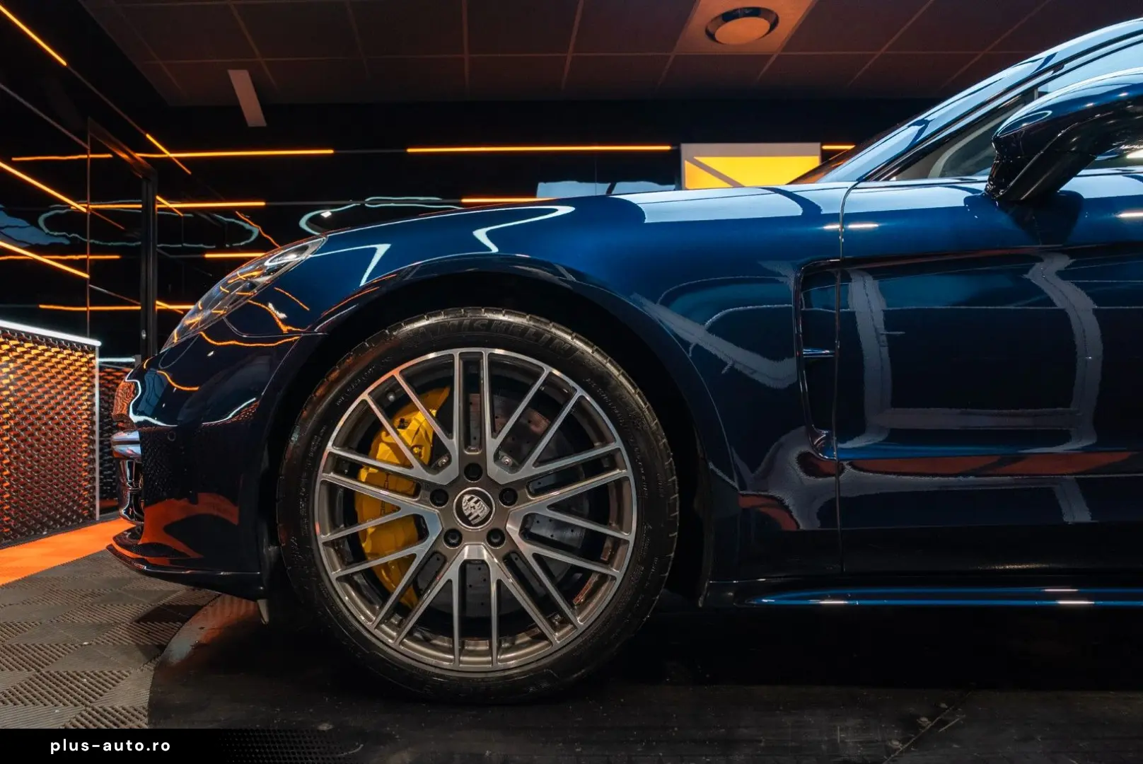 PORSCHE Panamera Sport Turismo Turbo S E-Hybrid