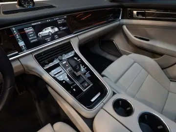 PORSCHE Panamera Sport Turismo Turbo S E-Hybrid