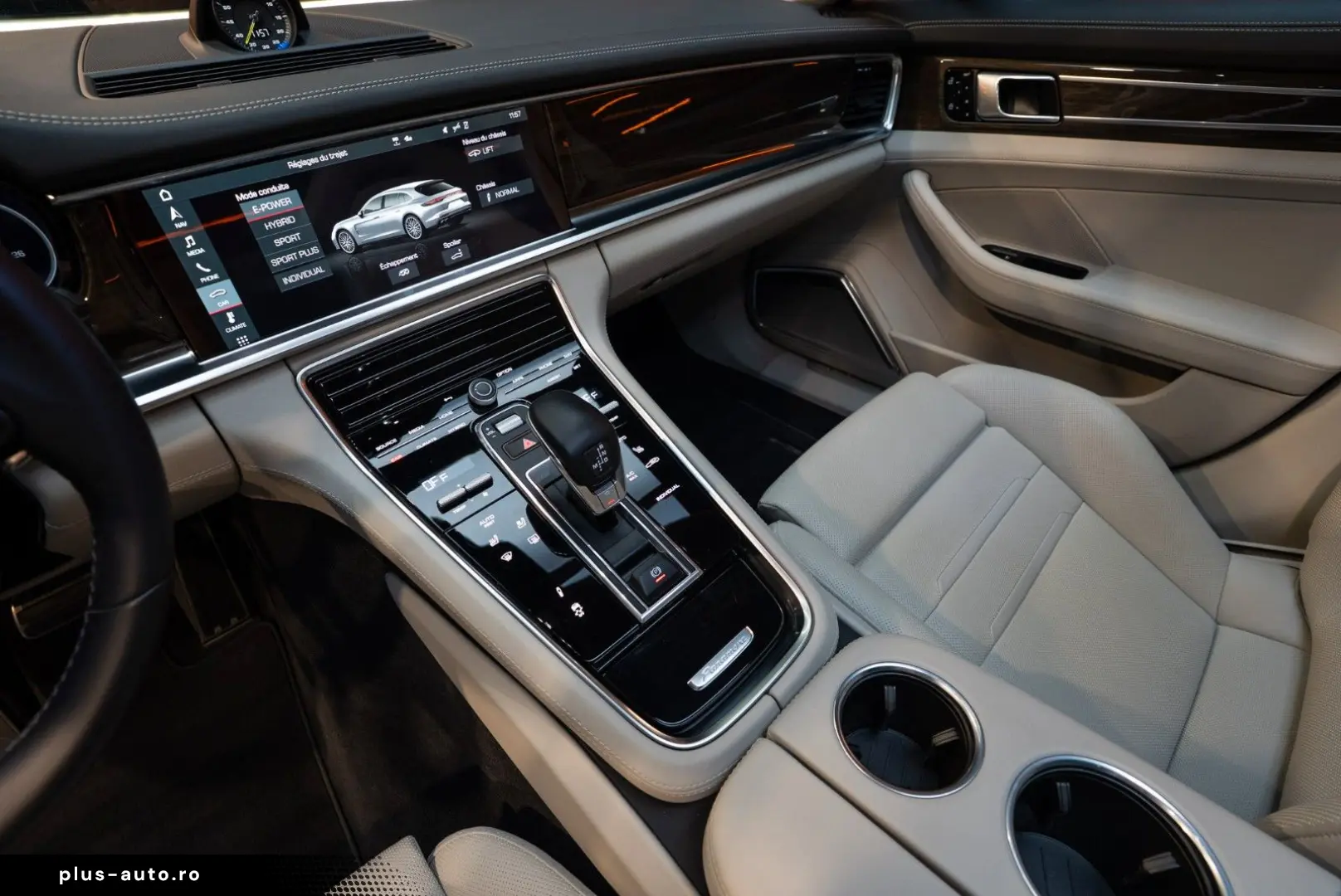 PORSCHE Panamera Sport Turismo Turbo S E-Hybrid