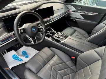 BMW i7 xDrive M70 Fond Entertainment UPE 211.700€