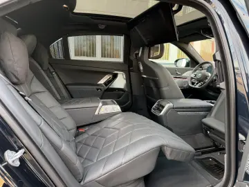 BMW i7 xDrive M70 Fond Entertainment UPE 211.700€