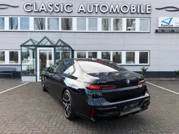 BMW i7 xDrive M70 Fond Entertainment UPE 211.700€