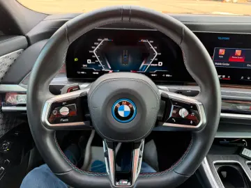 BMW i7 xDrive M70 Fond Entertainment UPE 211.700€