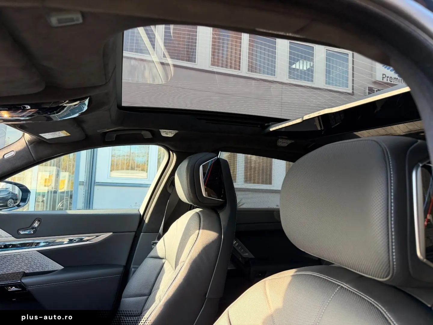 BMW 750 e xDrive M Sport Pro Fond Enter UPE180.000€