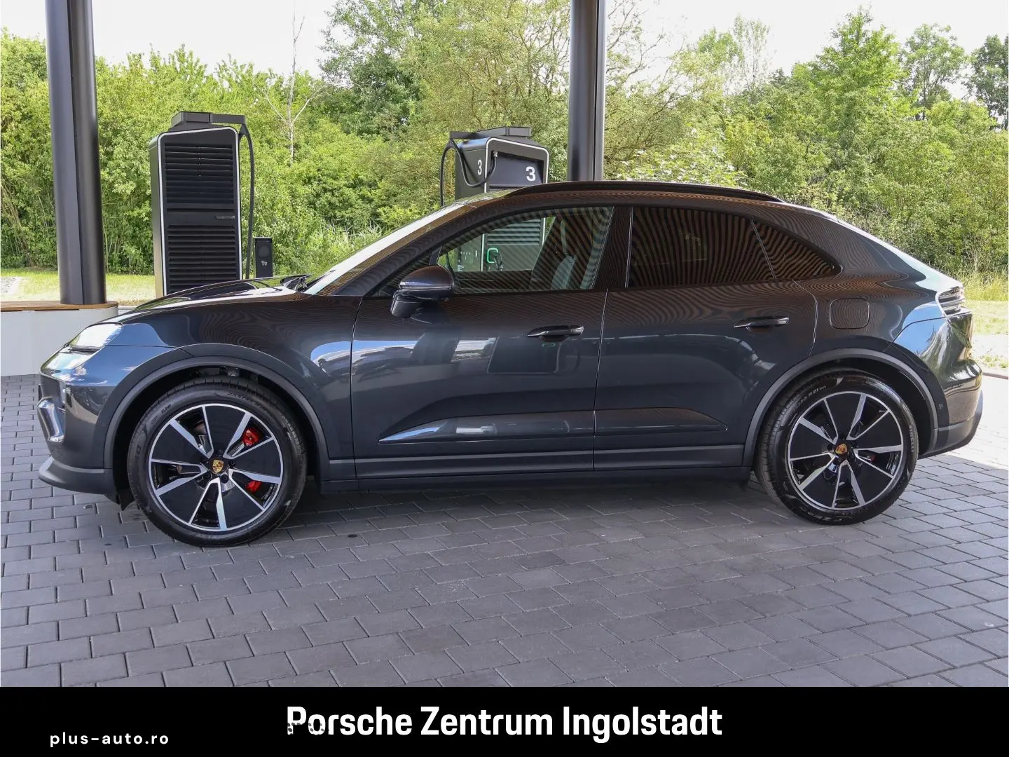 PORSCHE Macan Electric 4 S 4S 4S  Panorama  Hinterachsle