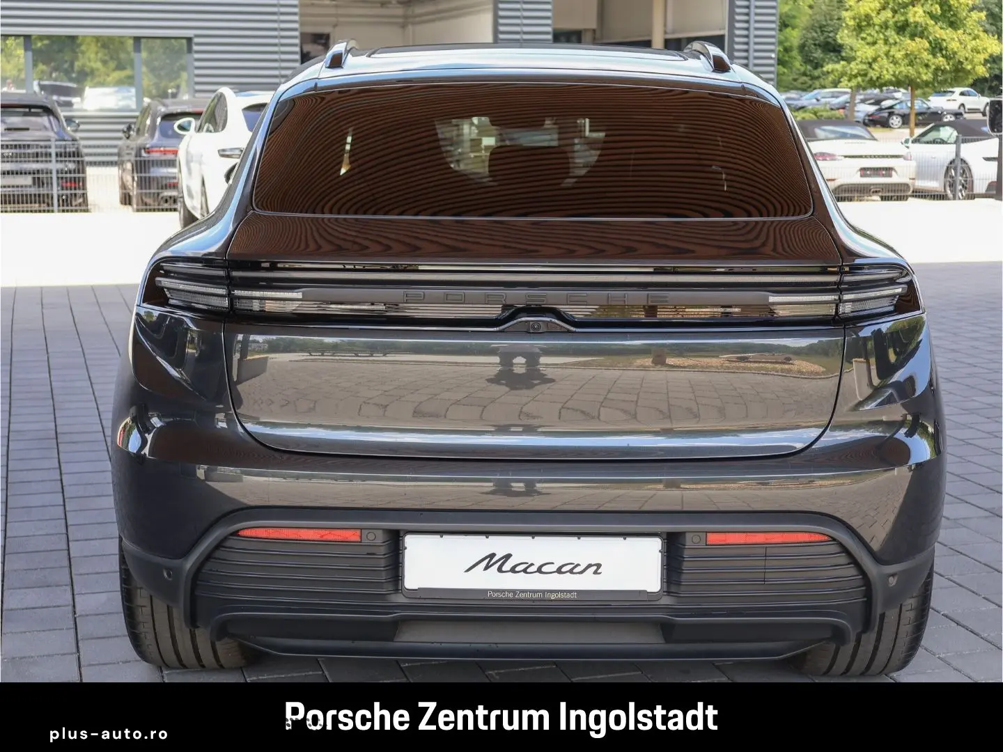 PORSCHE Macan Electric 4 S 4S 4S  Panorama  Hinterachsle
