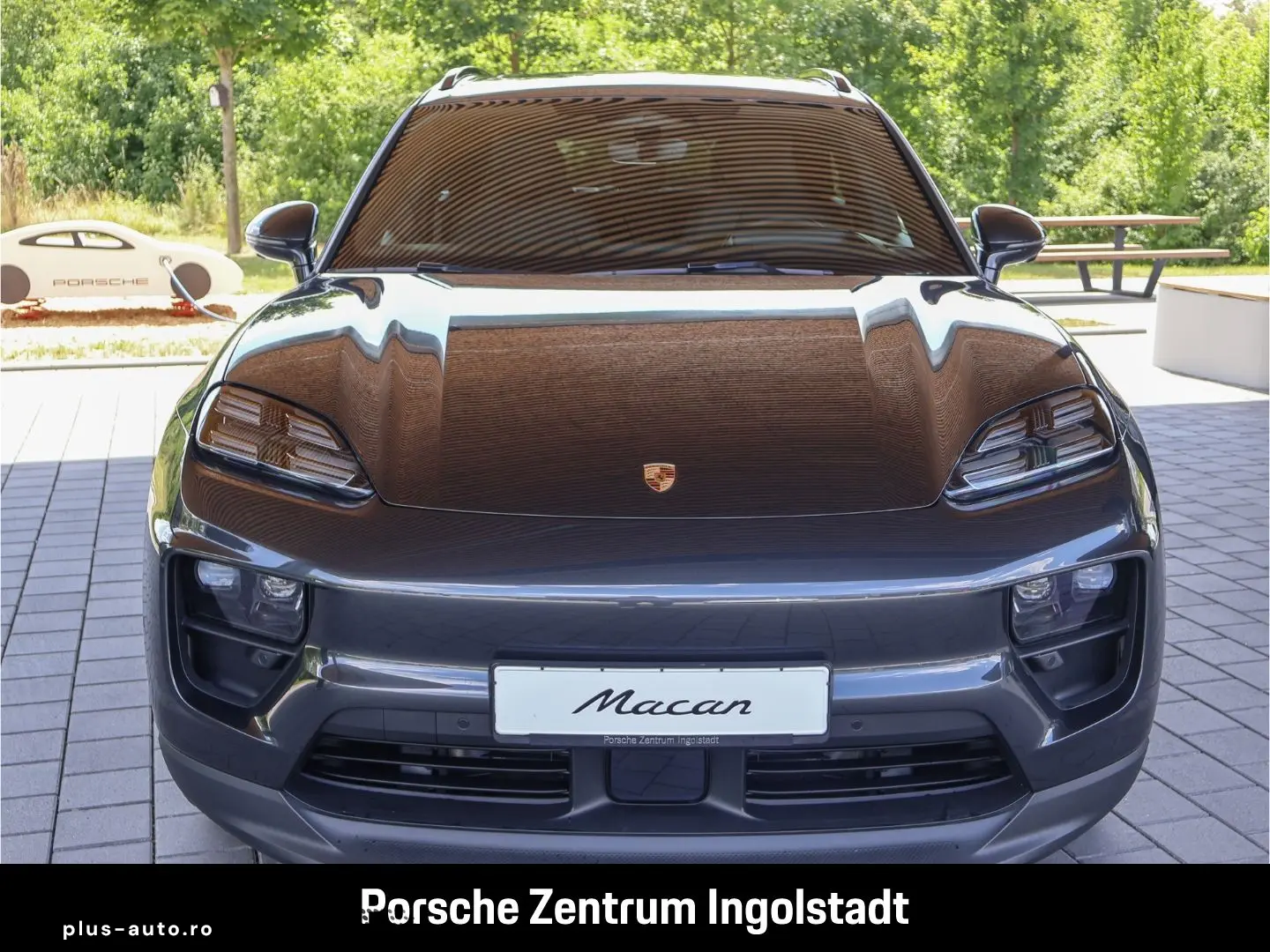 PORSCHE Macan Electric 4 S 4S 4S  Panorama  Hinterachsle