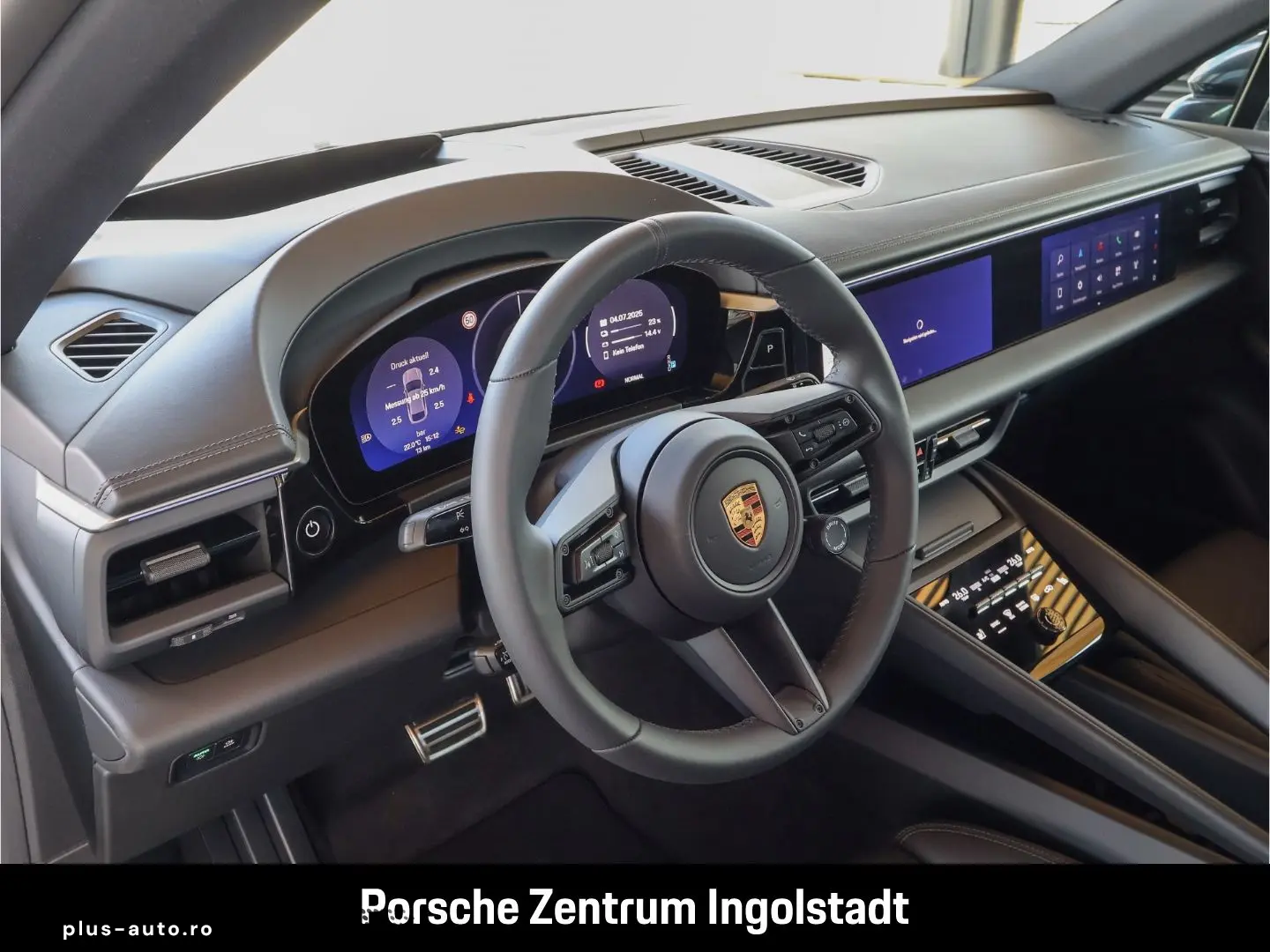PORSCHE Macan Electric 4 S 4S 4S  Panorama  Hinterachsle