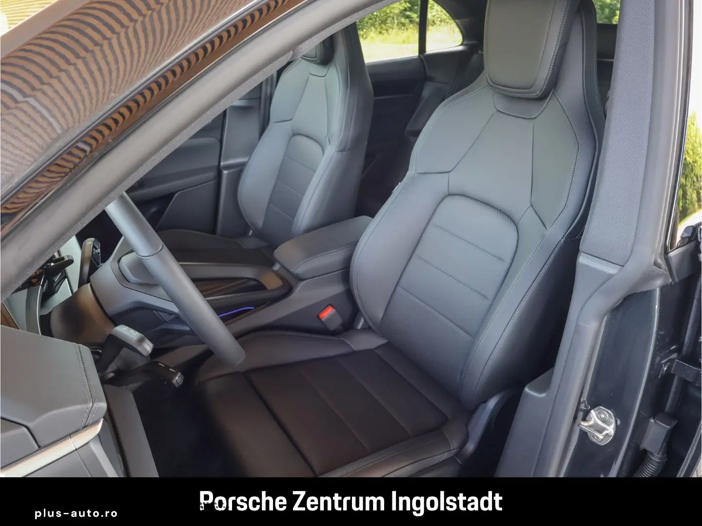 PORSCHE Macan Electric 4 S 4S 4S  Panorama  Hinterachsle