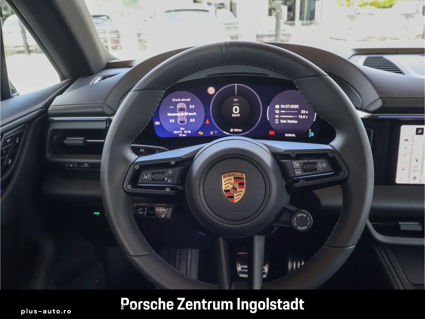 PORSCHE Macan Electric 4 S 4S 4S  Panorama  Hinterachsle