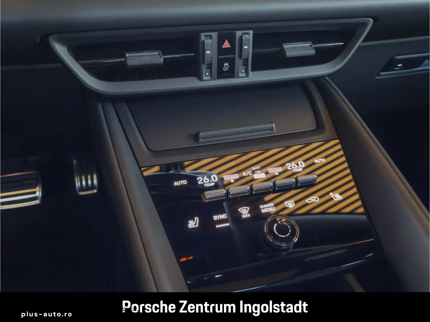 PORSCHE Macan Electric 4 S 4S 4S  Panorama  Hinterachsle