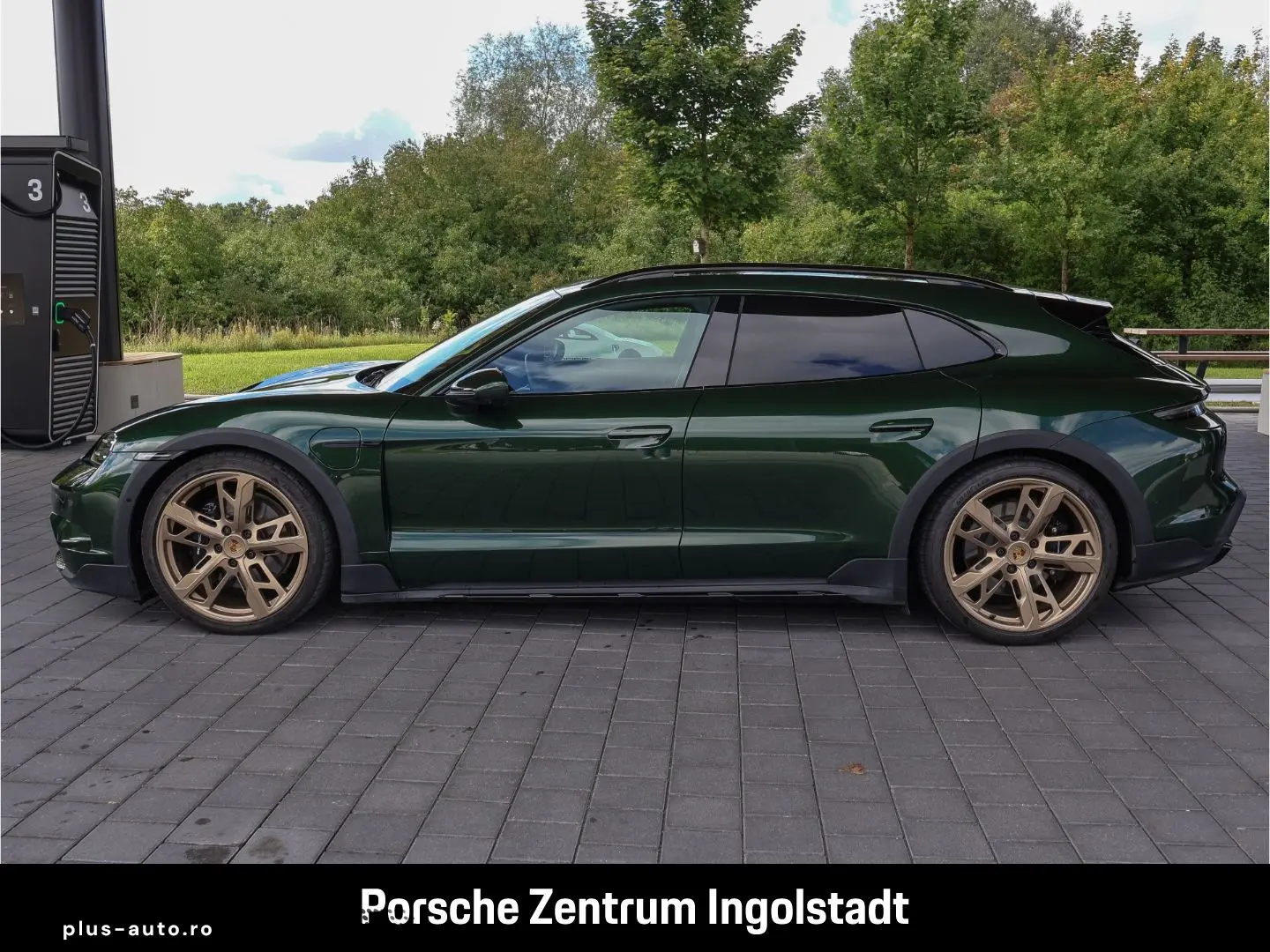 PORSCHE Taycan 2024 — imagine 2