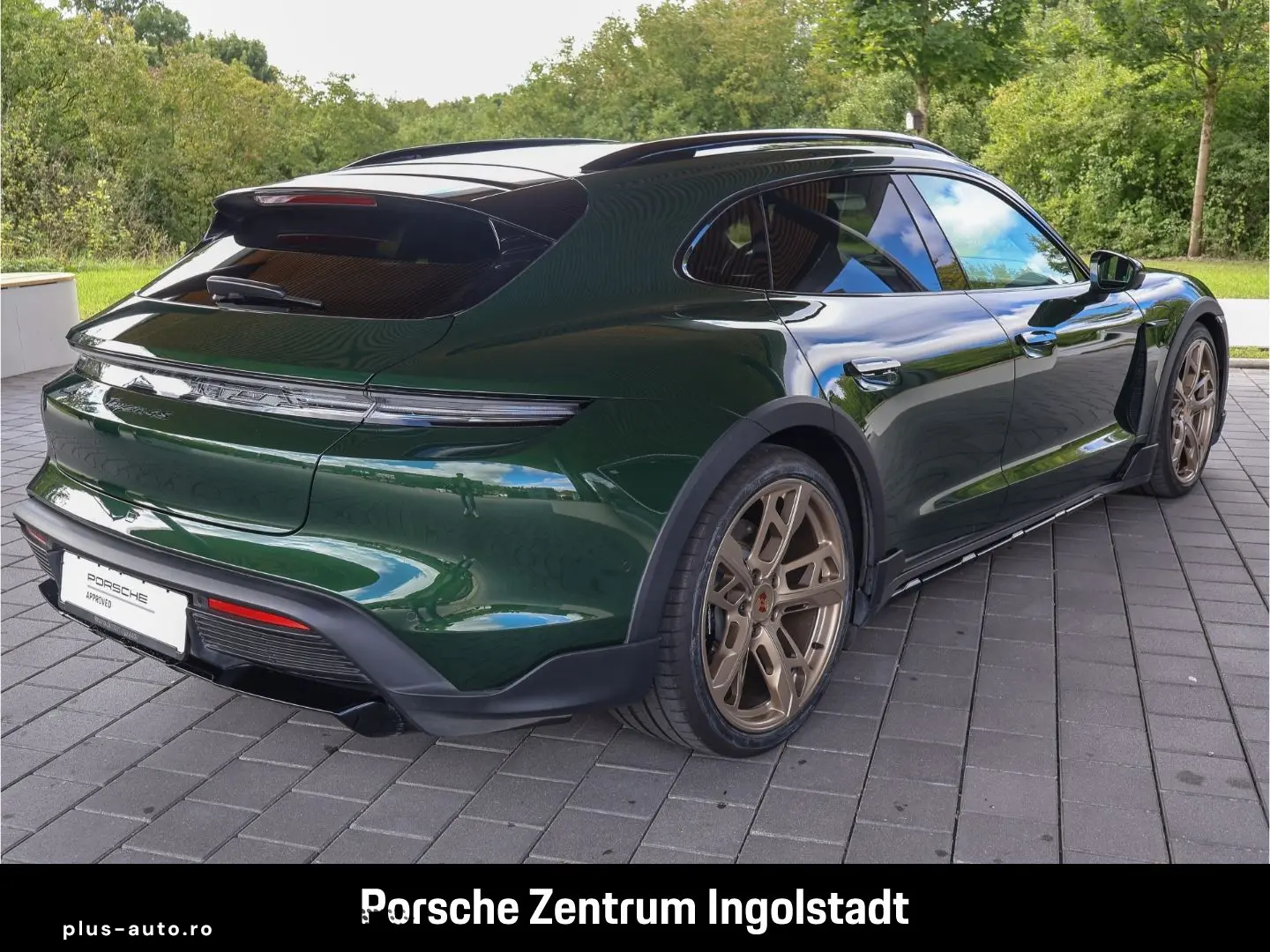 PORSCHE Taycan 2024 — imagine 5