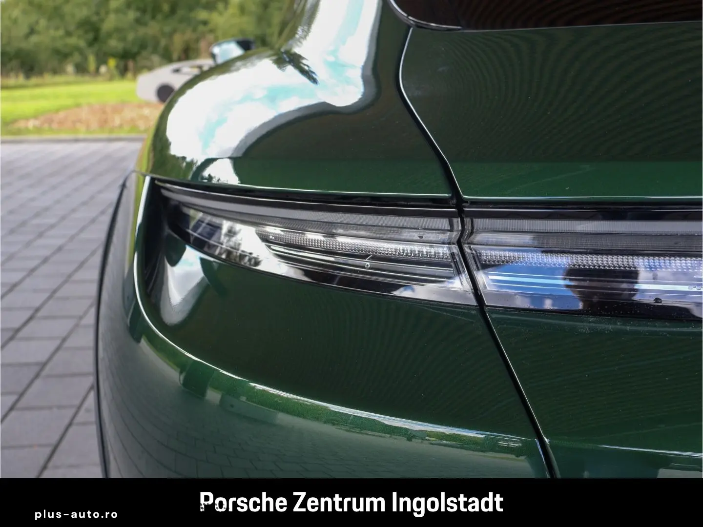 PORSCHE Taycan 2024 — imagine 10