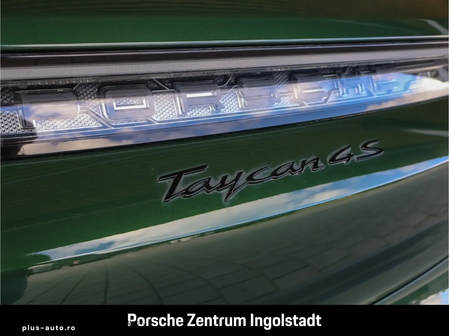 PORSCHE Taycan 2024 — imagine 11