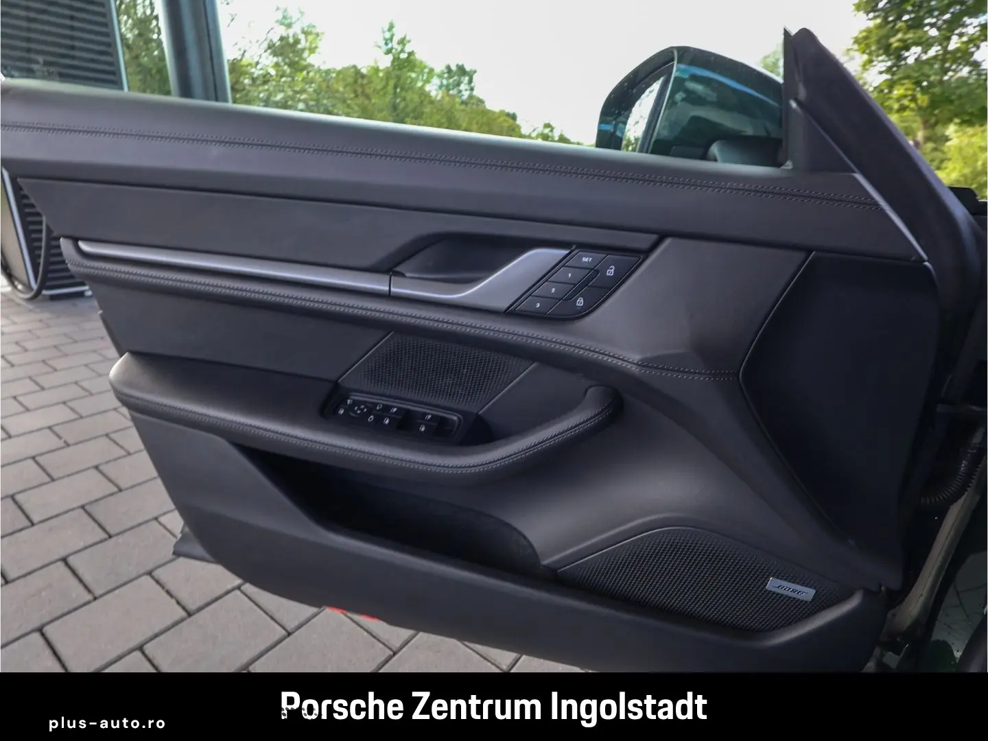 PORSCHE Taycan 2024 — imagine 24