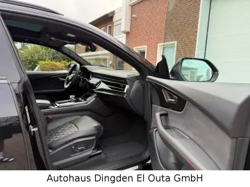 AUDI SQ8 4.0 TFSI quattro Competition Plus