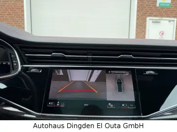 AUDI SQ8 4.0 TFSI quattro Competition Plus