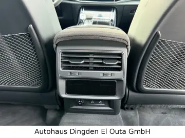 AUDI RSQ8 4.0 TFSI V8 quattro Carbon Keramik