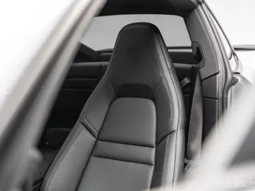 PORSCHE 992 992.2 Carrera AEROKIT SPORTDESIGN KEYLESS GL