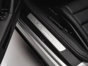 PORSCHE 992 992.2 Carrera AEROKIT SPORTDESIGN KEYLESS GL