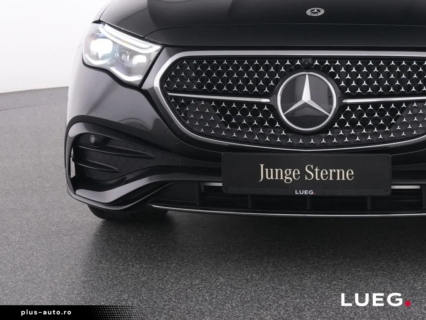 MERCEDES-BENZ E 220 d AMG Burm DLIGHT KeyG 20 Distr &hellip;