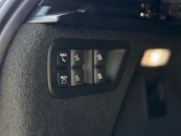 BMW M Sp ExecutiveDrivePro Aktivlenkung IconicGlow