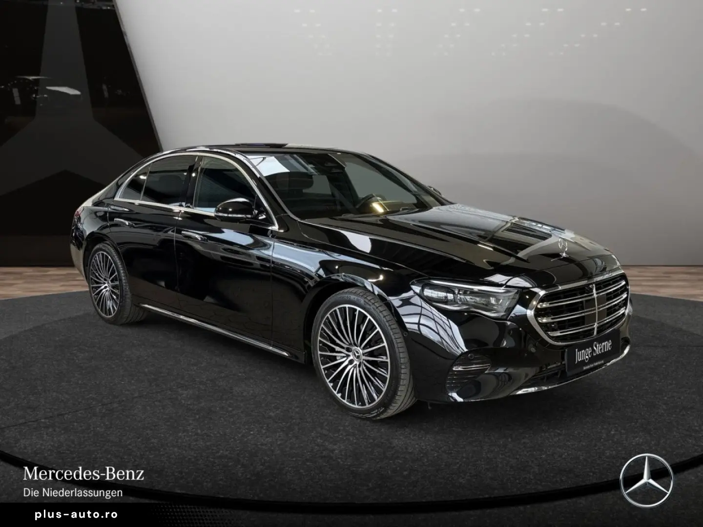 MERCEDES-BENZ E 220 d EXCLUSIVE Prem. Bur4D 20  AMG HA-Lenk
