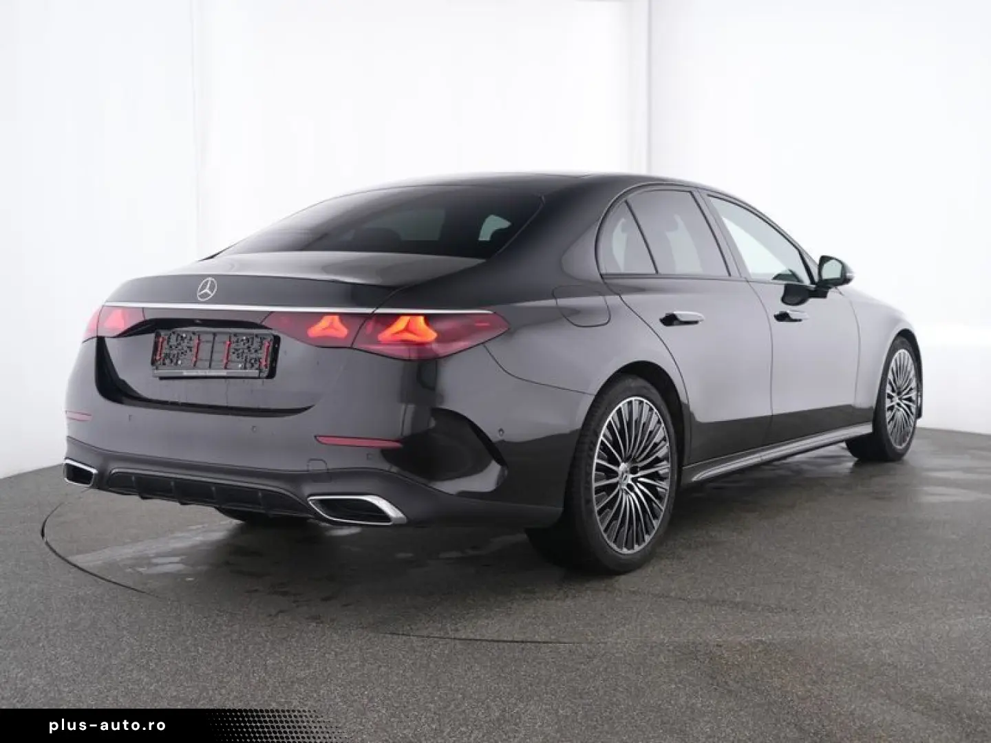 MERCEDES-BENZ E 220 d AMG Line Advanced Burmester4D Night 20
