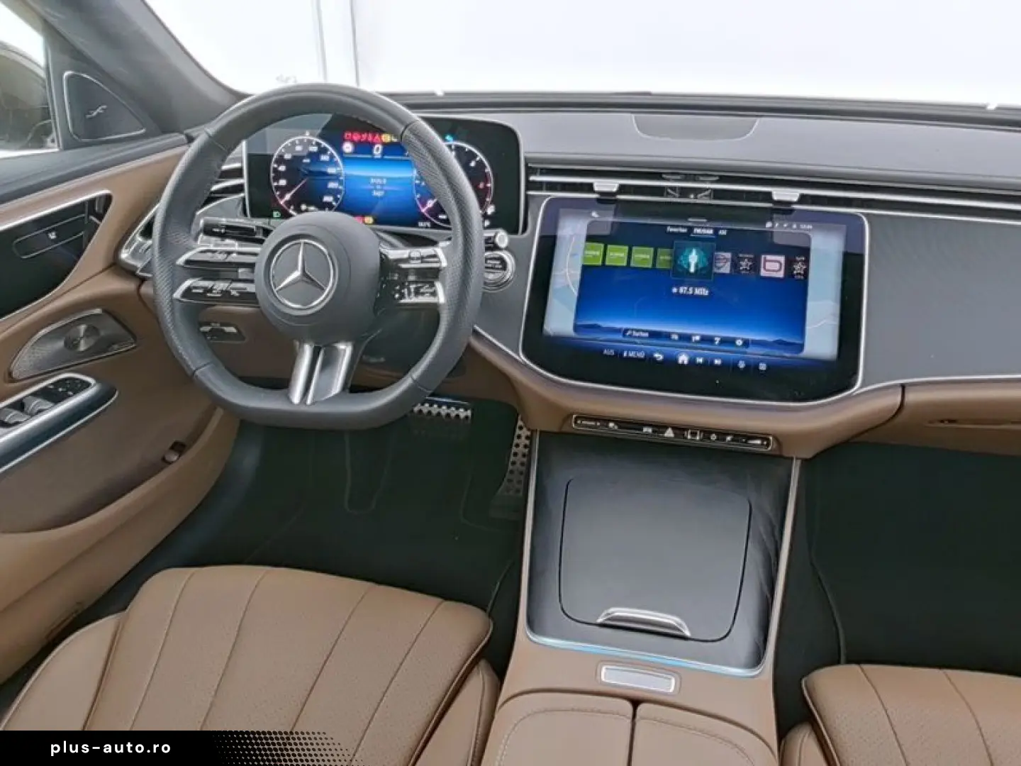 MERCEDES-BENZ E 220 d AMG Line Advanced Burmester4D Night 20