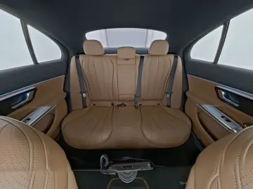MERCEDES-BENZ E 220 d AMG Line Advanced Burmester4D Night 20