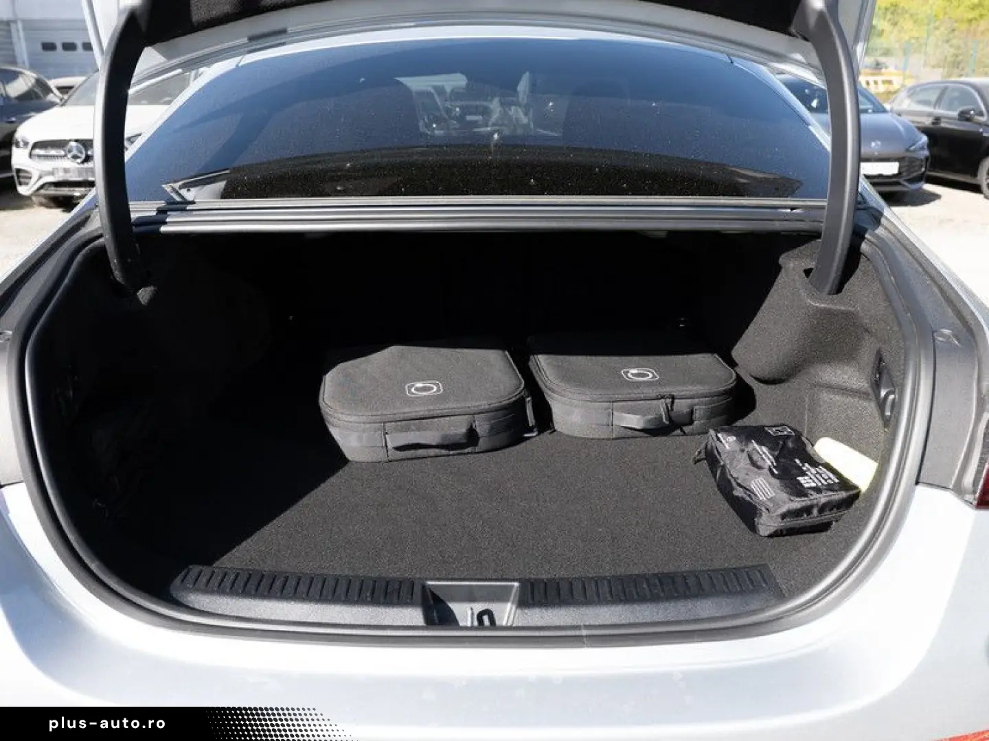 MERCEDES-BENZ E 300 e AMG-Sport DIGITAL 360 Burm Nig&hellip;