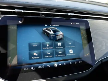 MERCEDES-BENZ E 300 e AMG-Sport DIGITAL 360 Burm Nig…