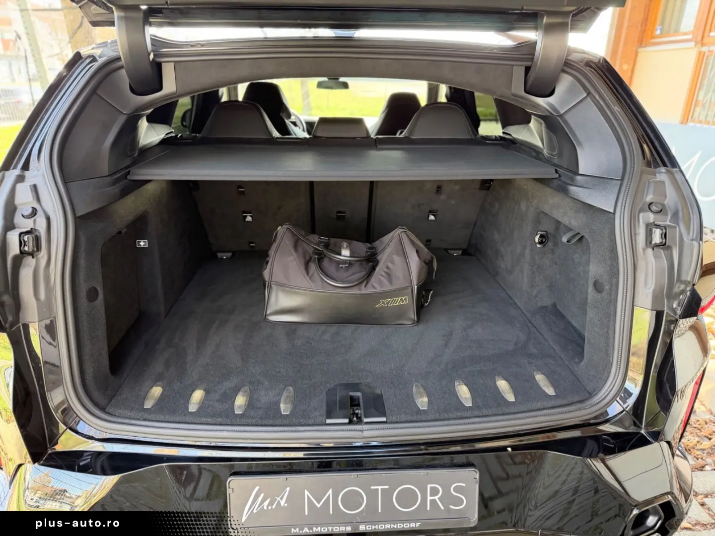 BMW XM B&W AHK M-DRIVERs PACKAGE BMW GARANTIE