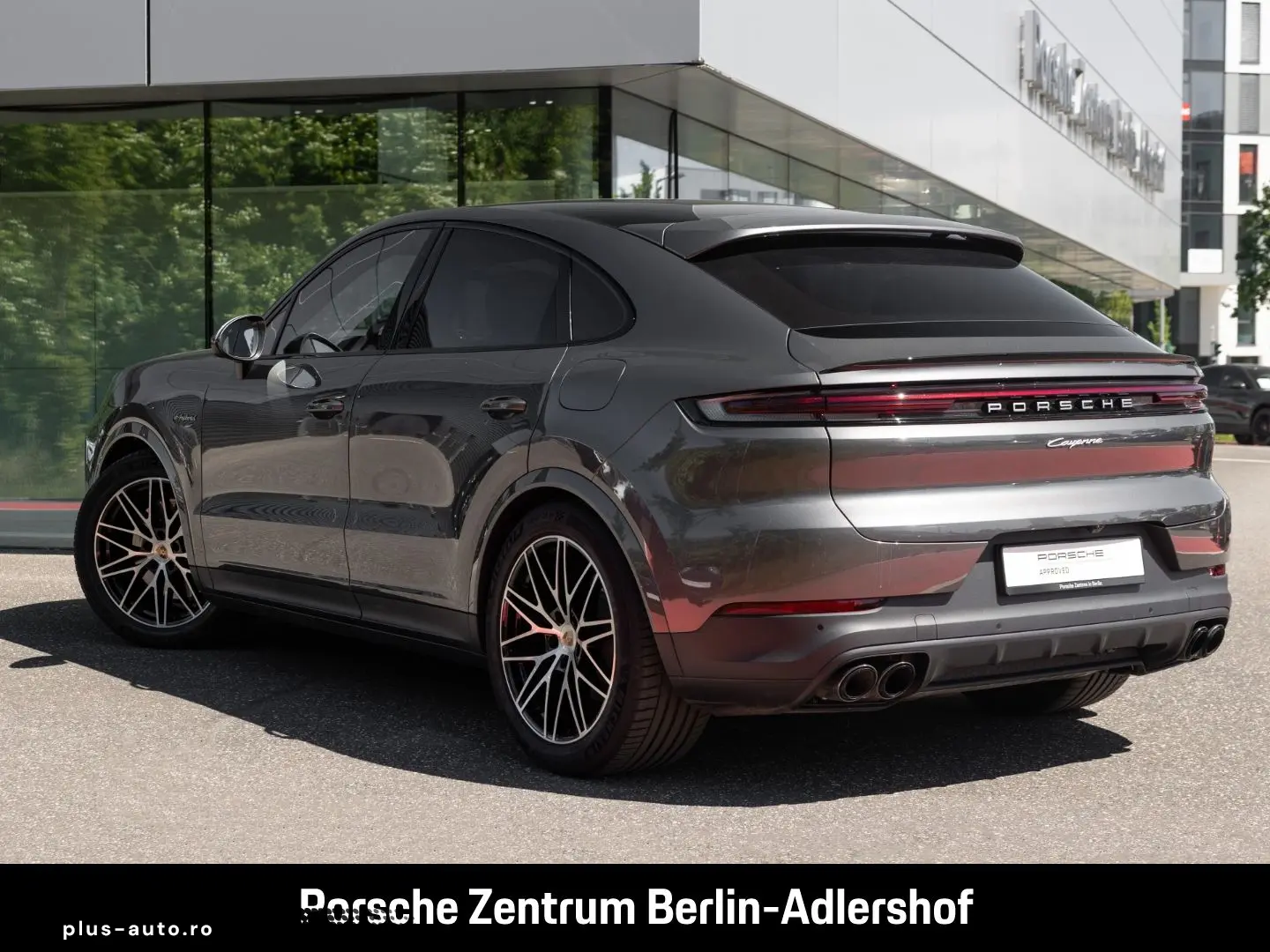 PORSCHE Cayenne E-Hybrid Coupe InnoDrive HA-Lenkung BOSE