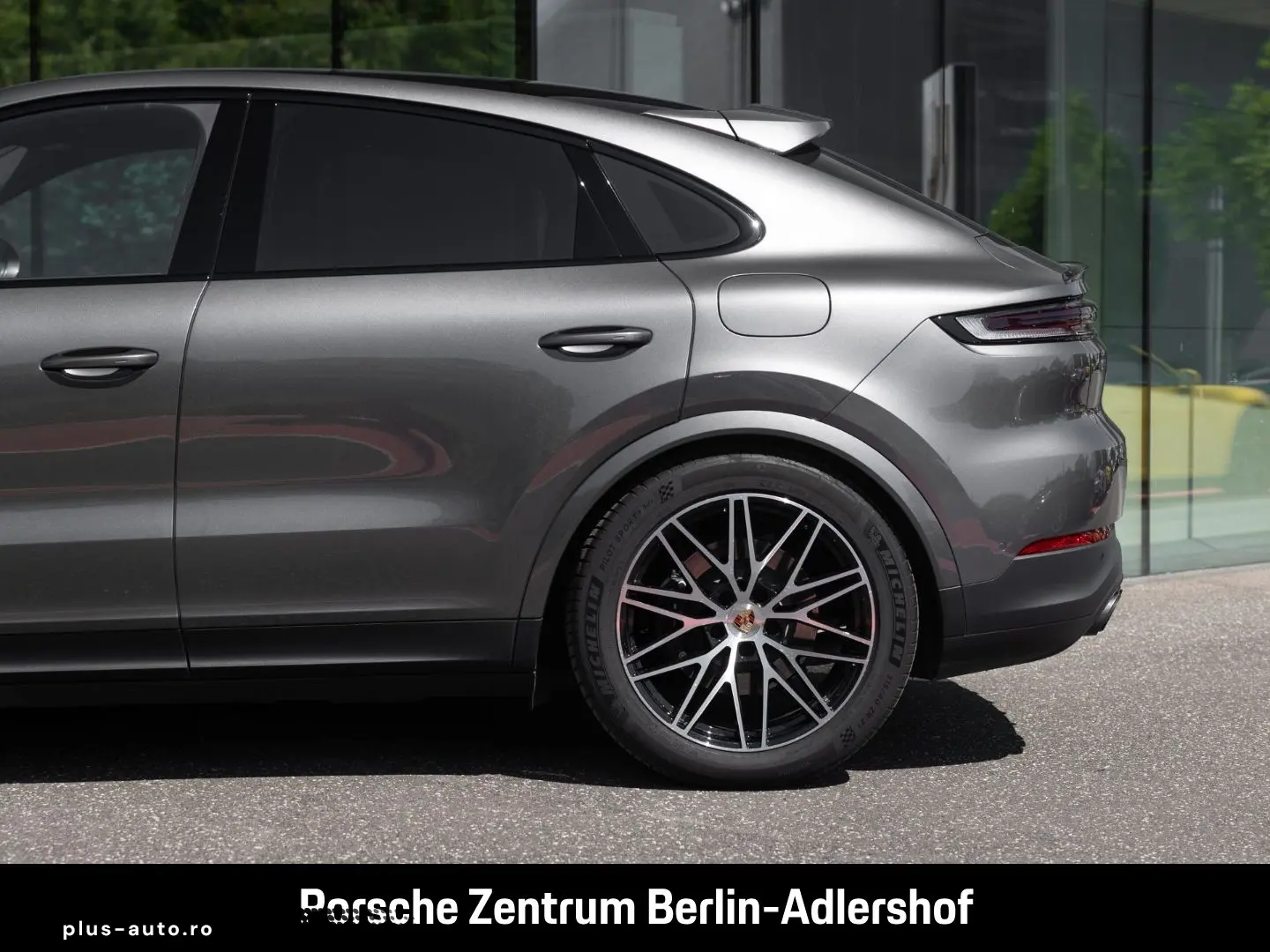 PORSCHE Cayenne E-Hybrid Coupe InnoDrive HA-Lenkung BOSE