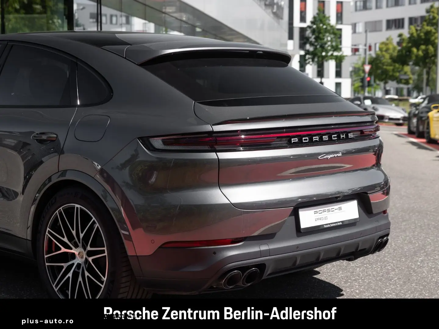 PORSCHE Cayenne E-Hybrid Coupe InnoDrive HA-Lenkung BOSE