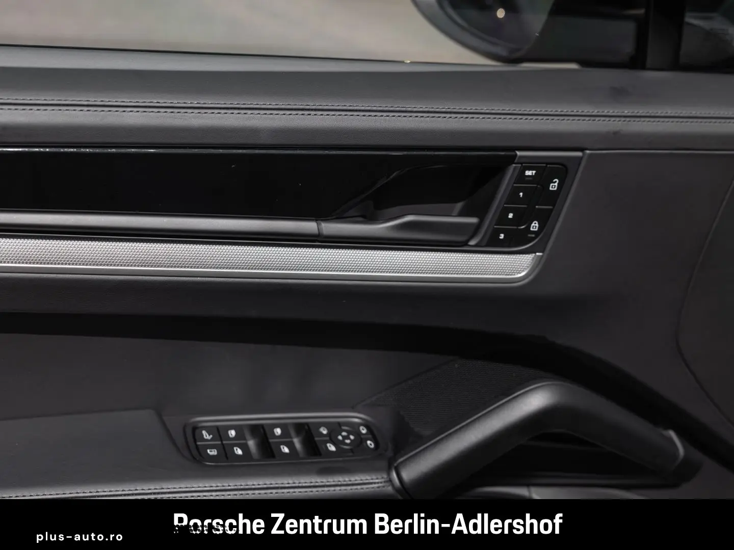 PORSCHE Cayenne E-Hybrid Coupe InnoDrive HA-Lenkung BOSE