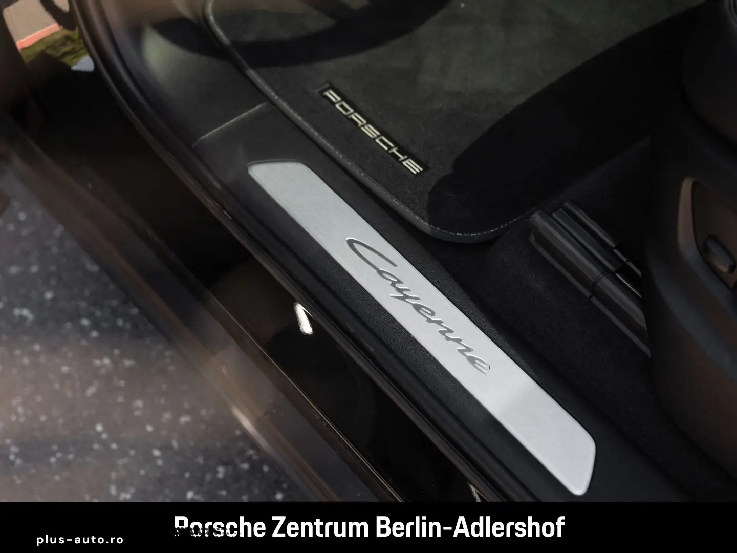 PORSCHE Cayenne E-Hybrid InnoDrive Head-Up Sportabgas