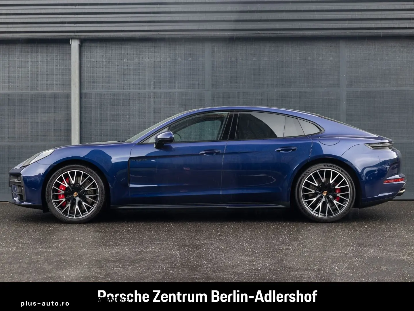 PORSCHE Panamera 4S E-Hybrid HA-Lenkung Head-Up Display