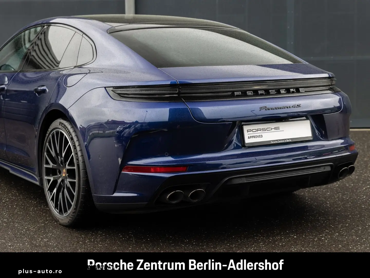 PORSCHE Panamera 4S E-Hybrid HA-Lenkung Head-Up Display